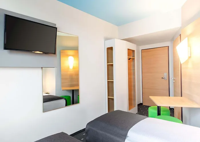 Hotel B&B Hotel Rosenheim 3*